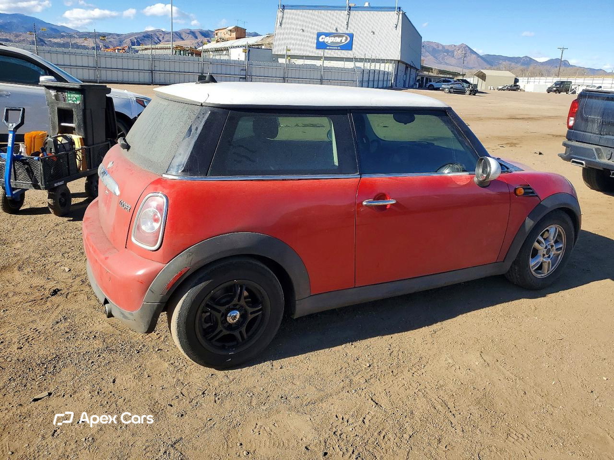 MINI Cooper 2013