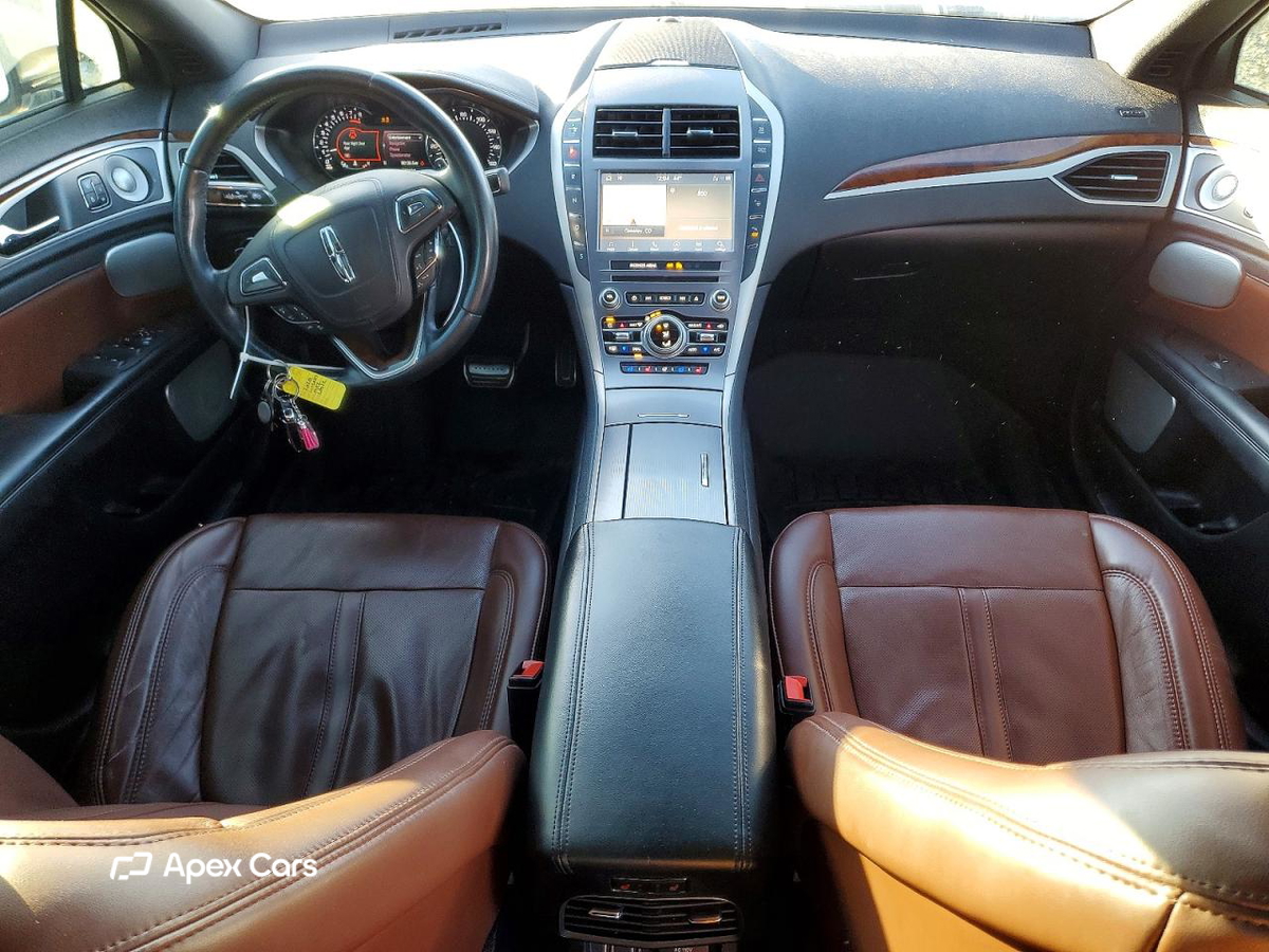Lincoln MKZ 2020