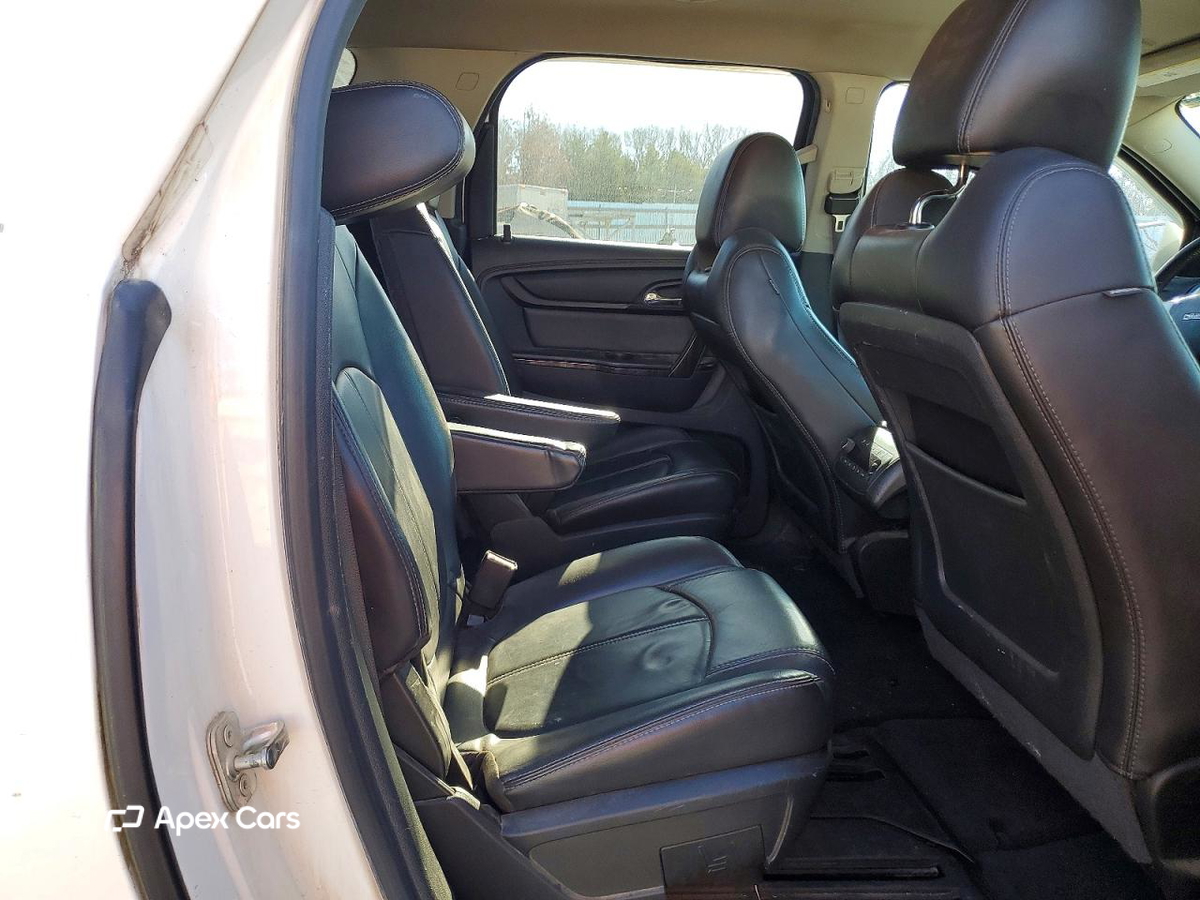 GMC Acadia 2015