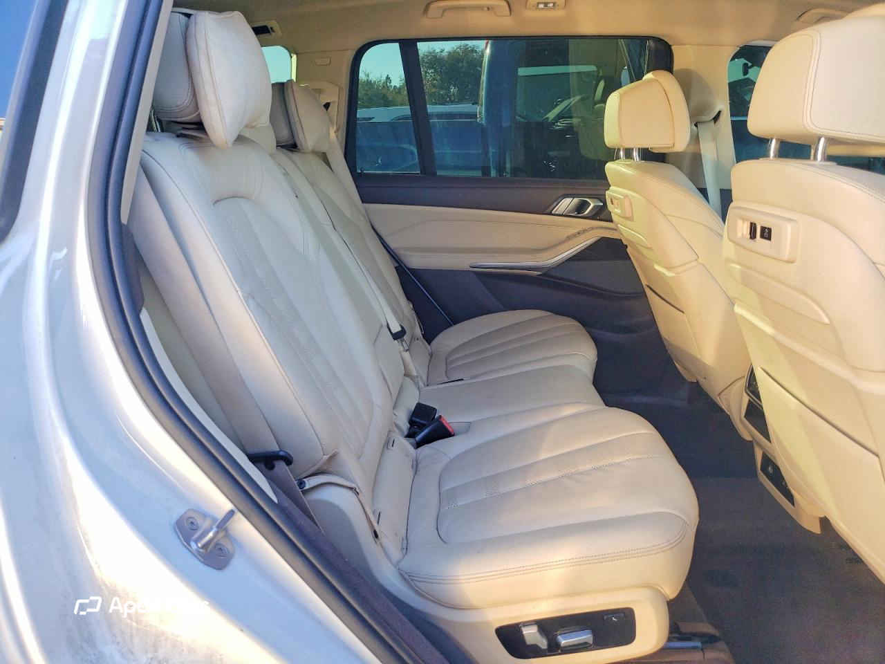 BMW X7 2019