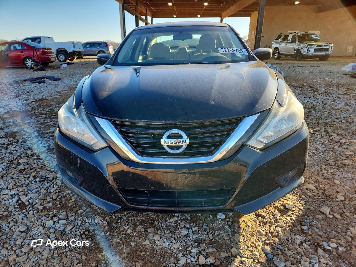 Nissan Altima 2017