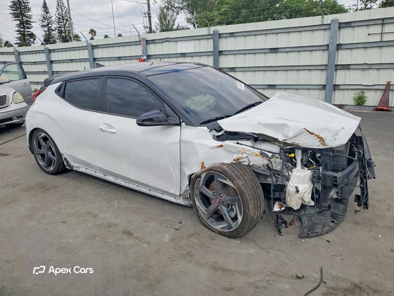 Hyundai Veloster 2020