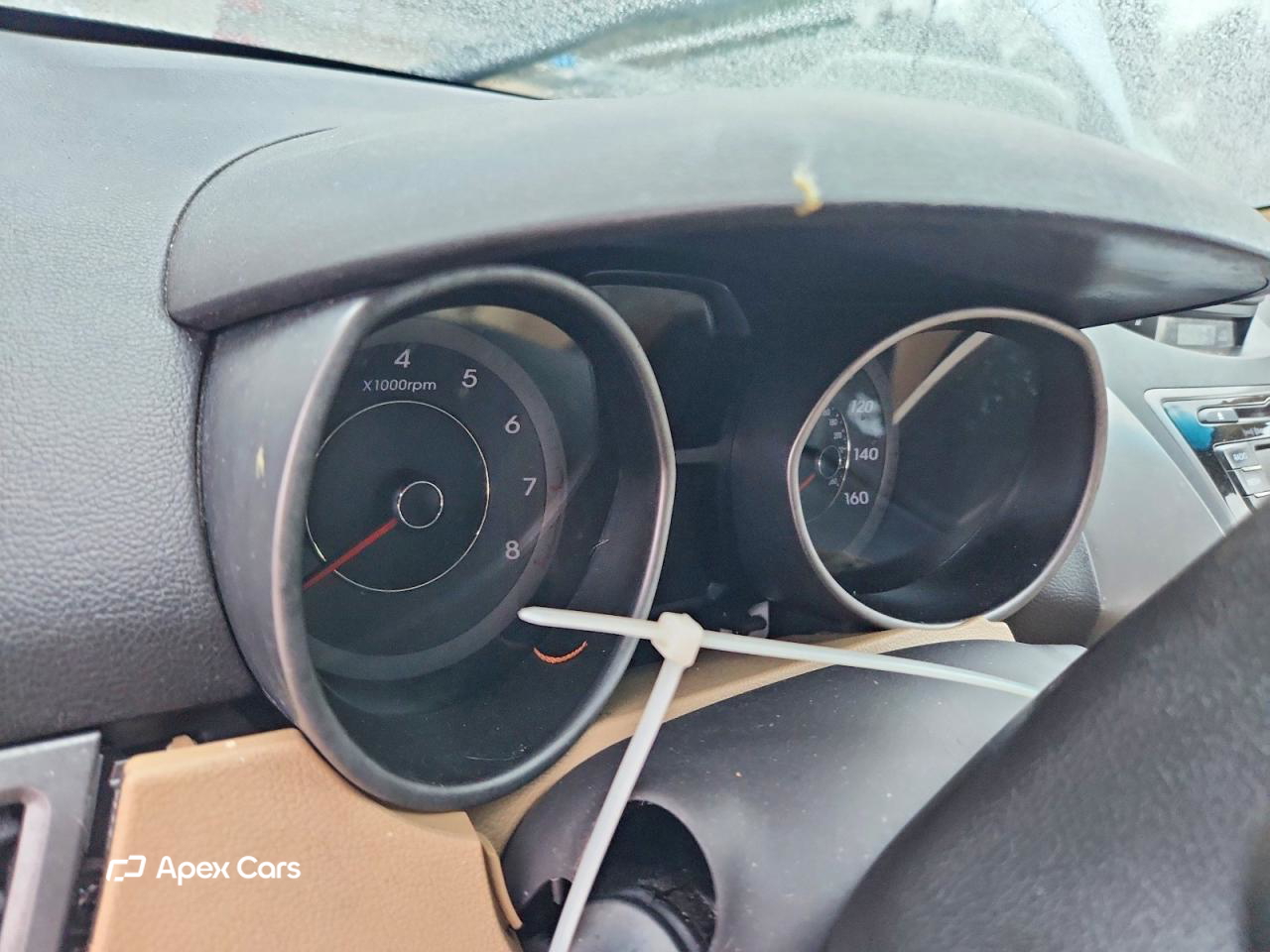 Hyundai Elantra 2013