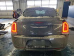 Chrysler 300 2019