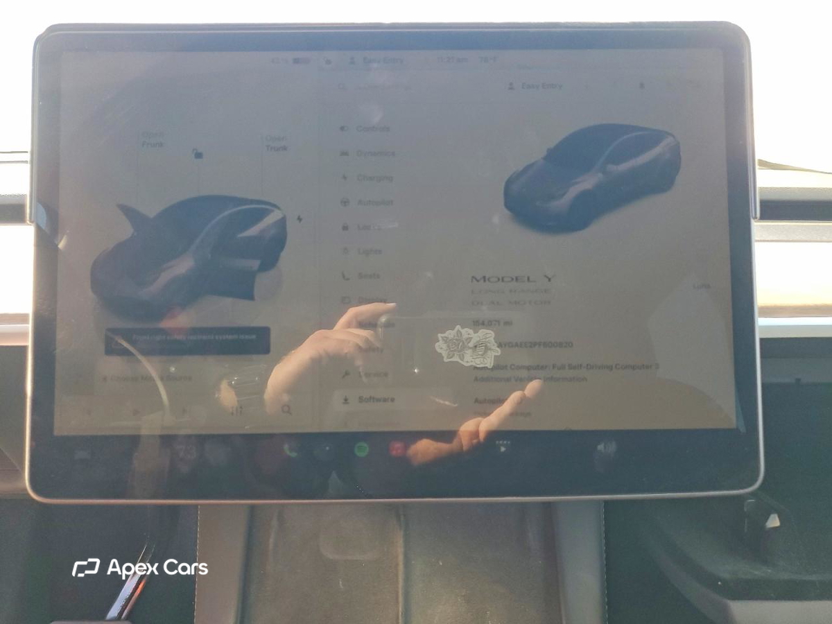 Tesla Model Y 2023