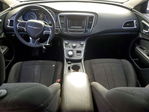 Chrysler 200 2016