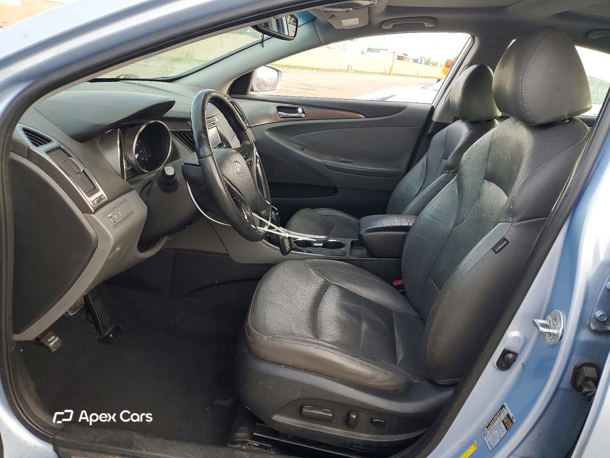 Hyundai Sonata 2011