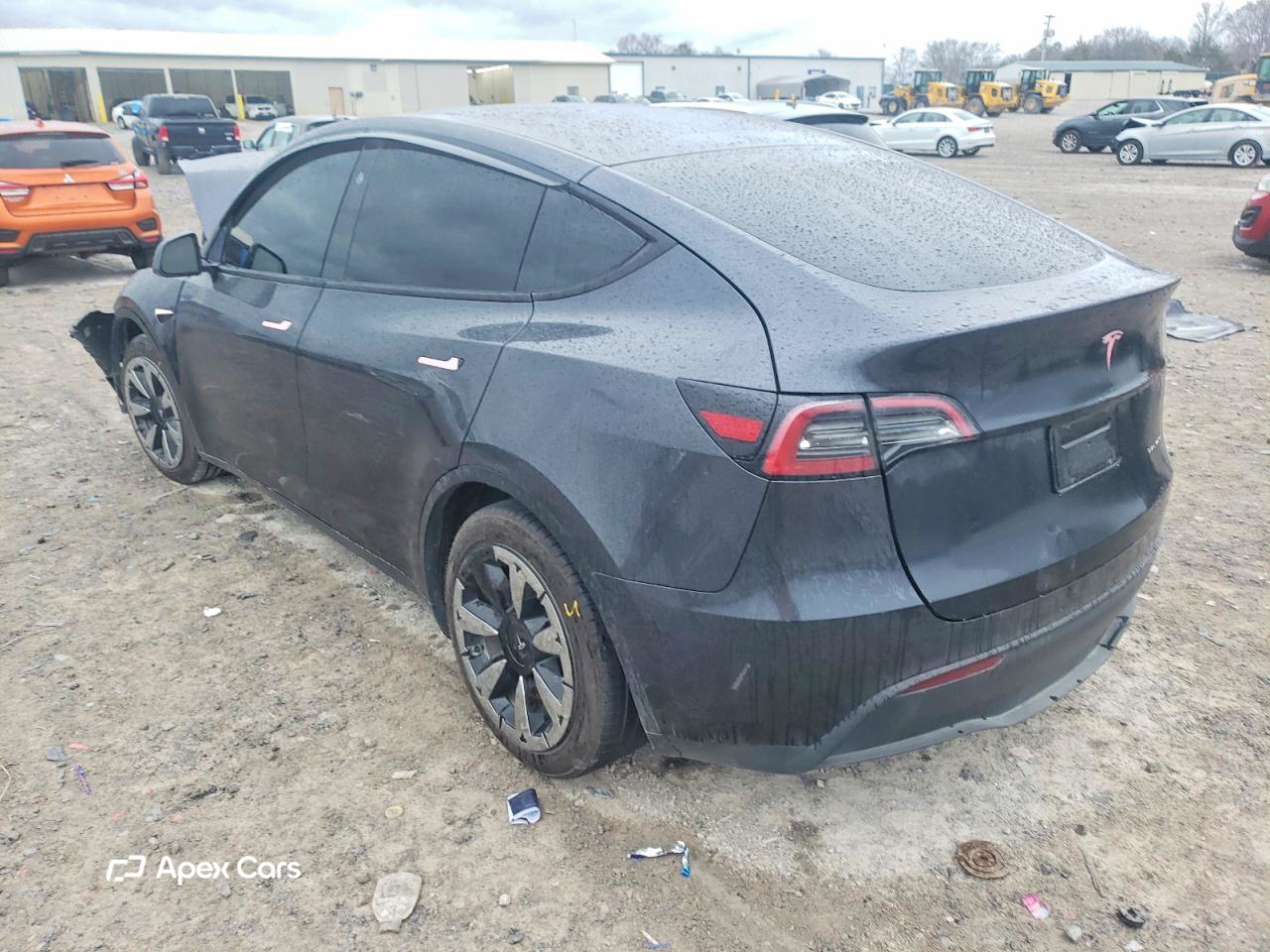 Tesla Model Y 2024