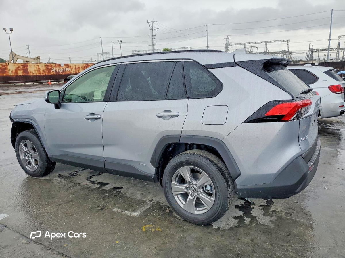 Toyota RAV 4 2025