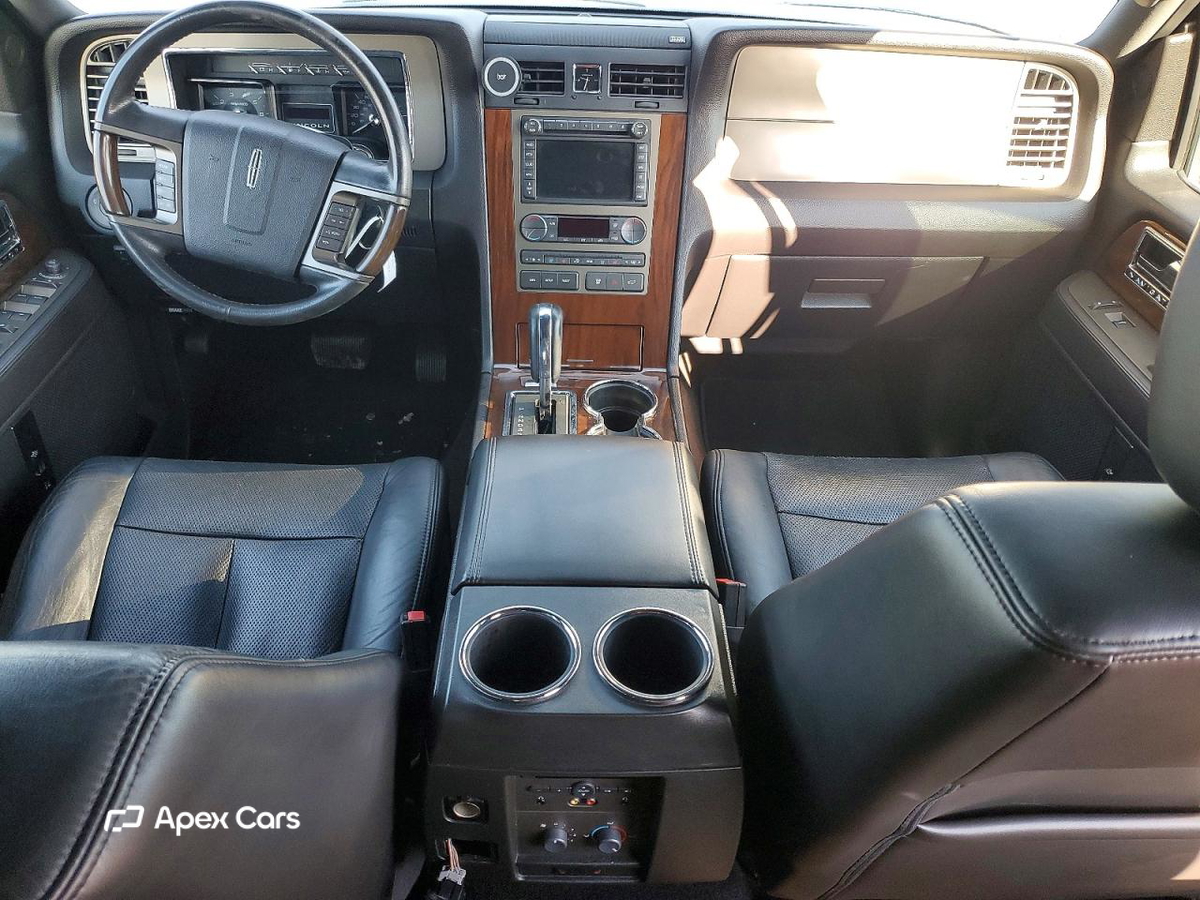 Lincoln Navigator 2014