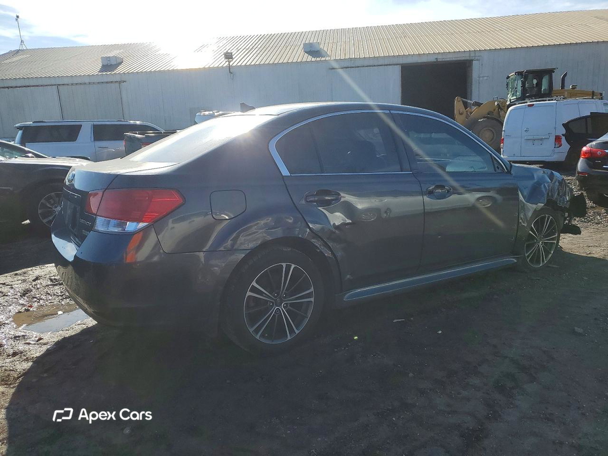 Subaru Legacy 2011