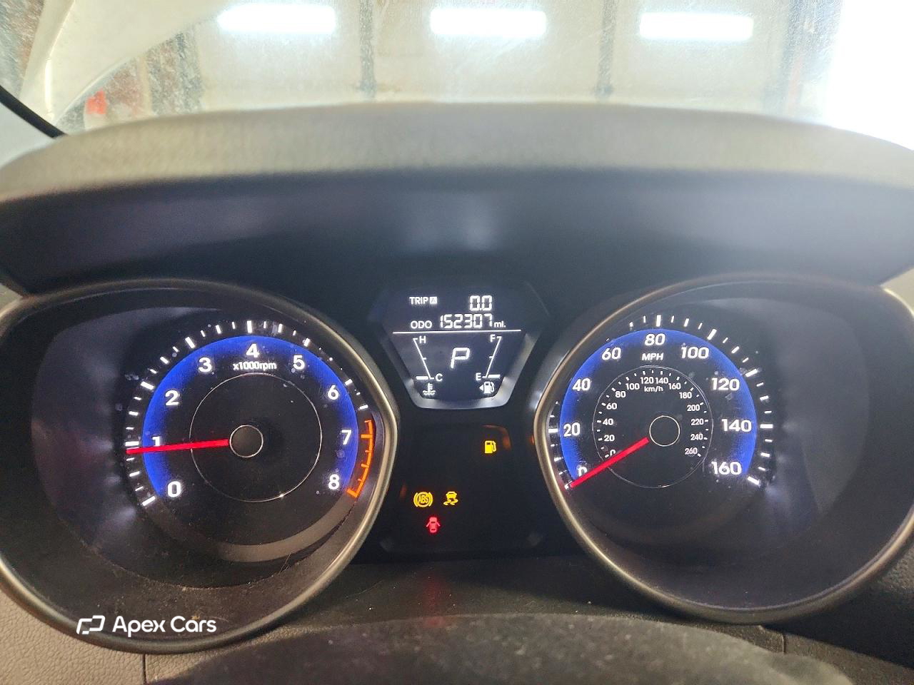 Hyundai Elantra 2012
