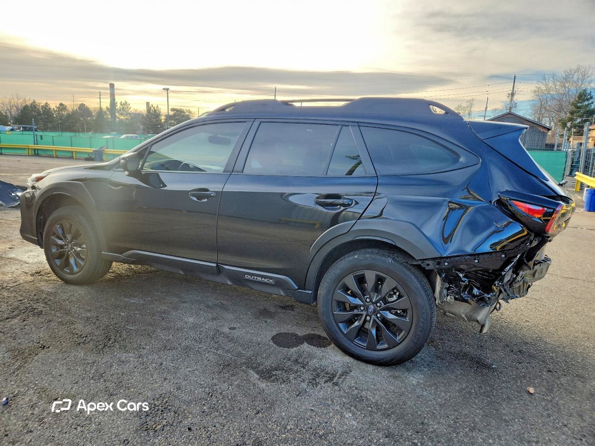 Subaru Outback 2025
