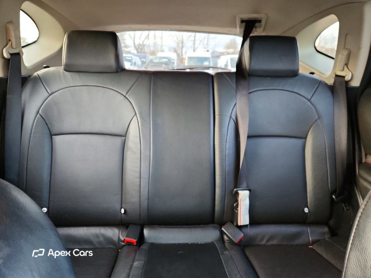 Nissan Rogue 2012