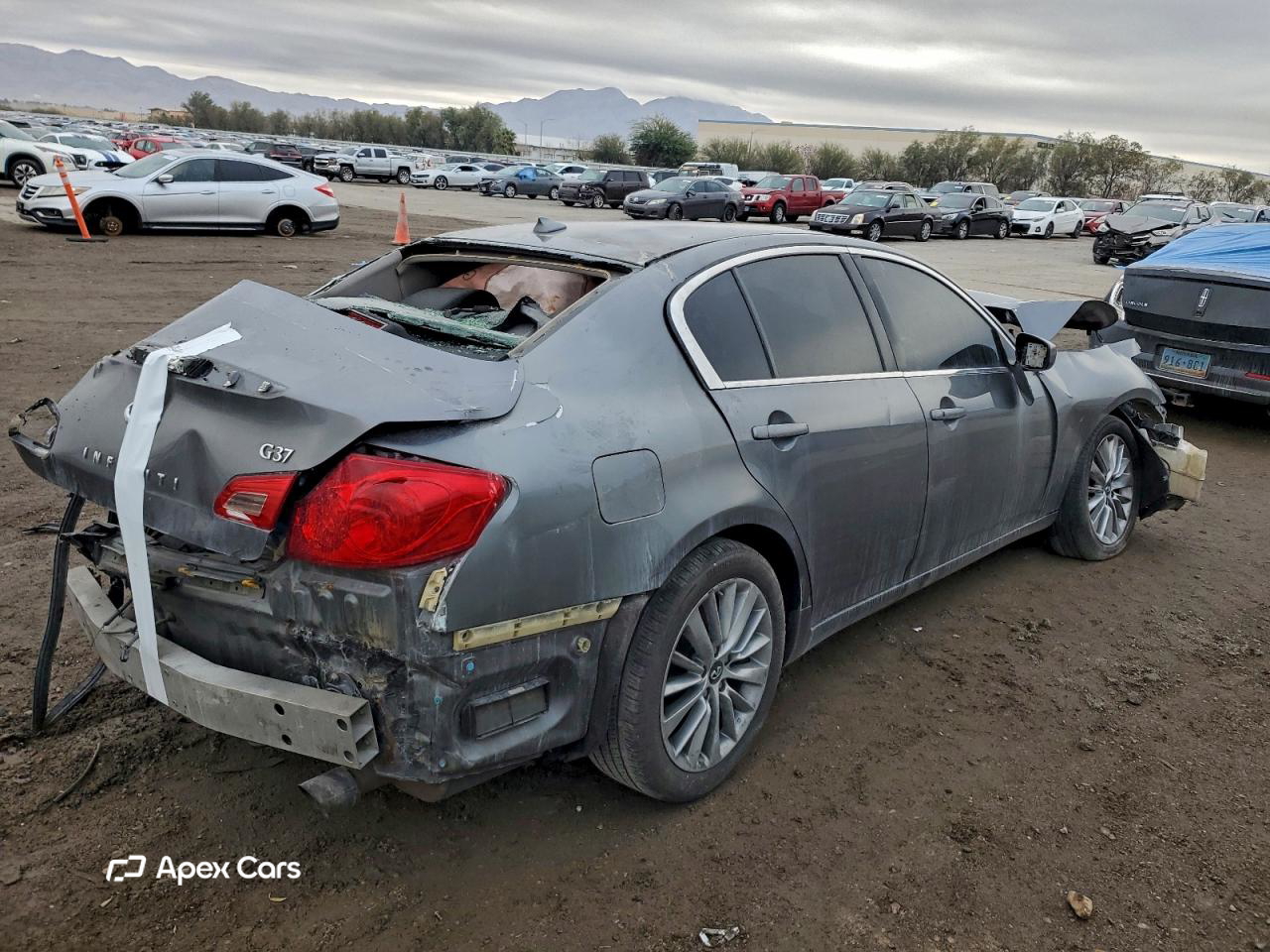 Infiniti G 2012