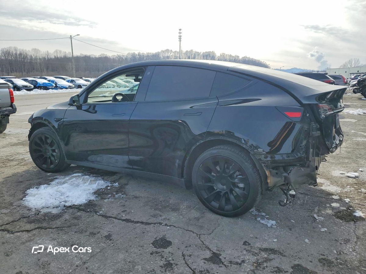 Tesla Model Y 2022