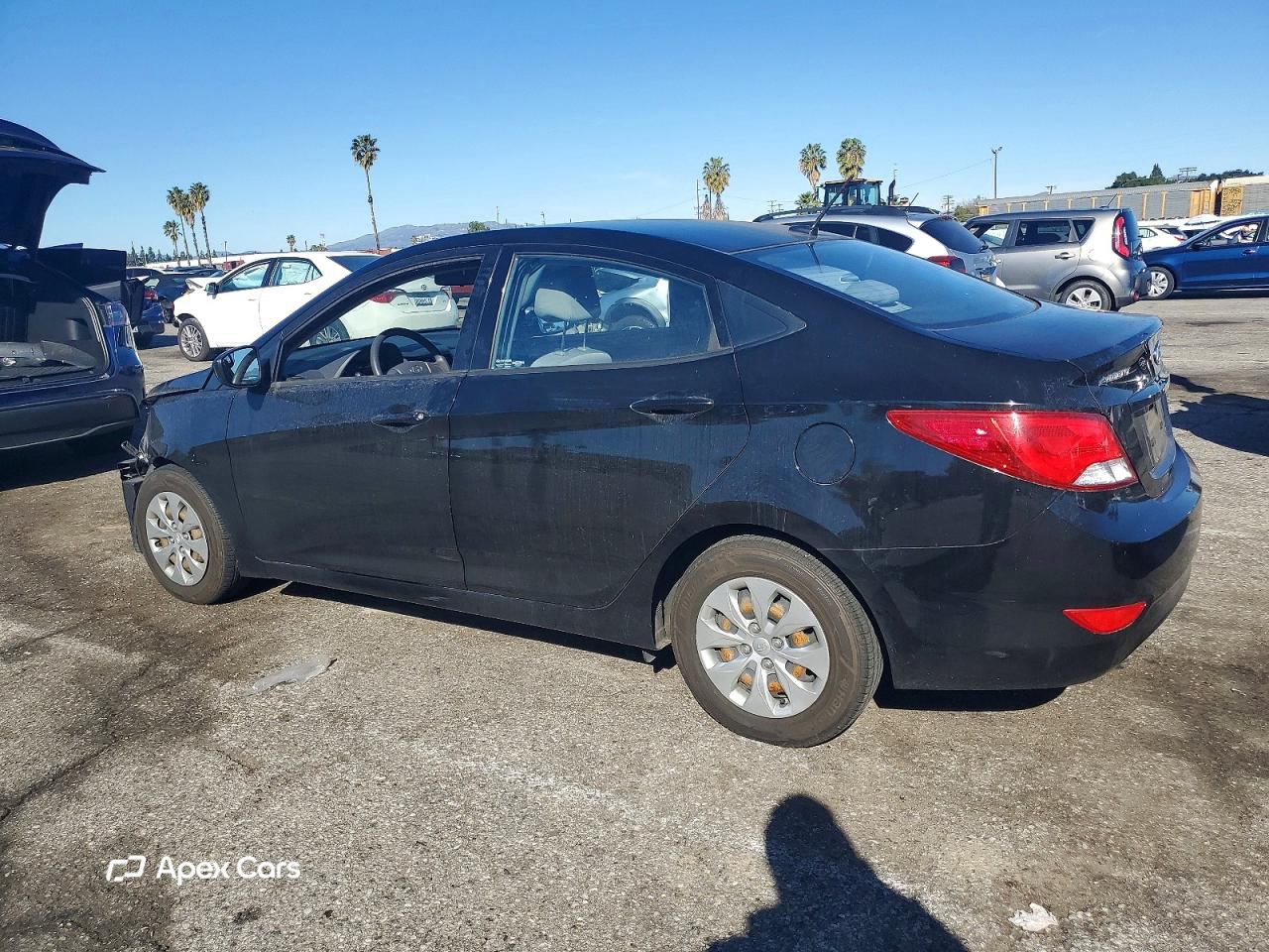 Hyundai Accent 2015