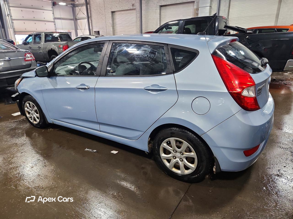 Hyundai Accent 2012