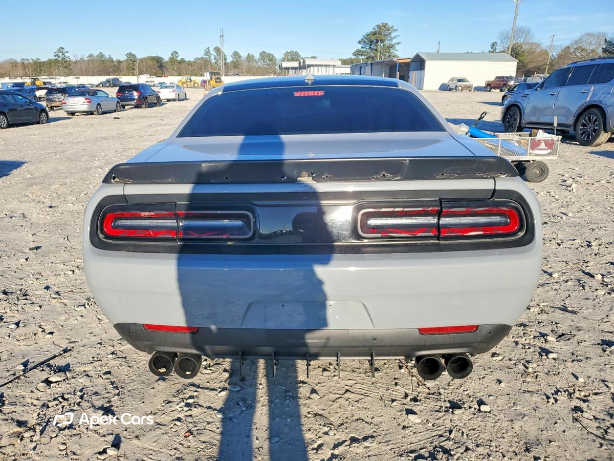 Dodge Challenger 2021