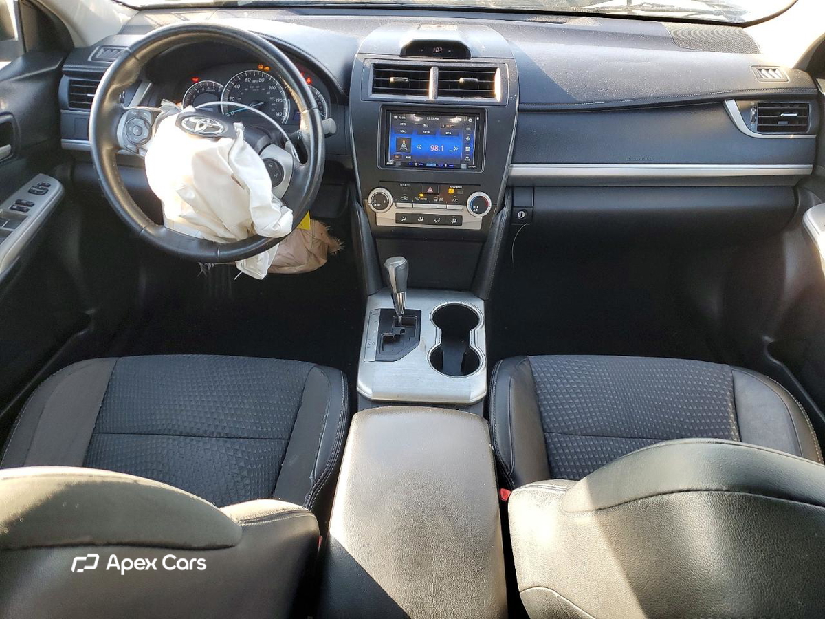 Toyota Camry 2012