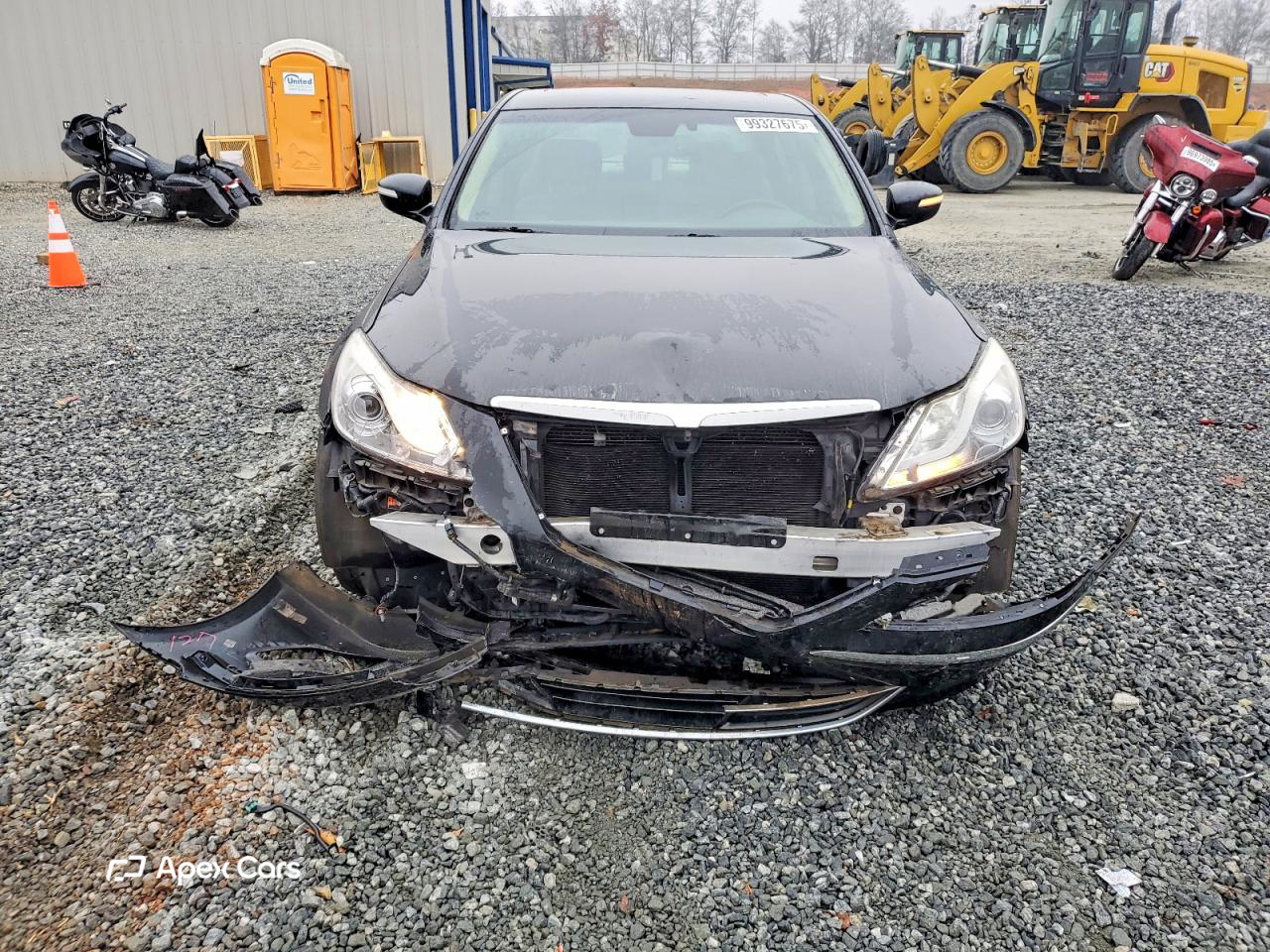 Hyundai Genesis 2012