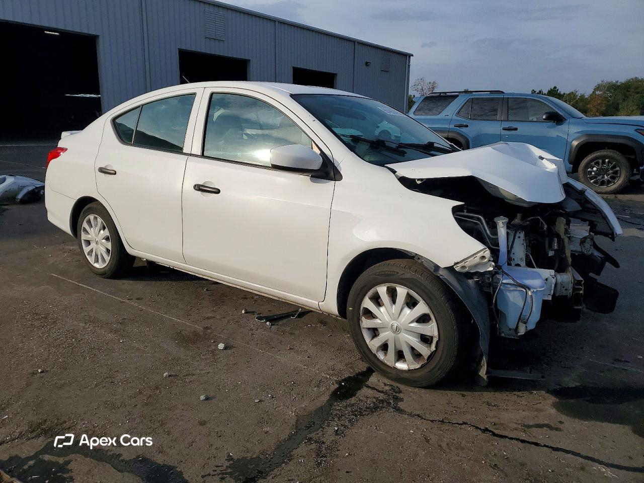 Nissan Versa 2017