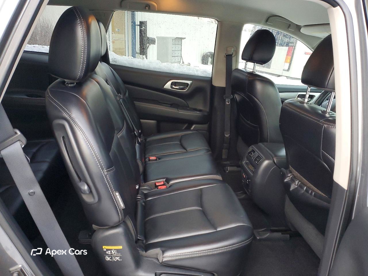 Nissan Pathfinder 2019