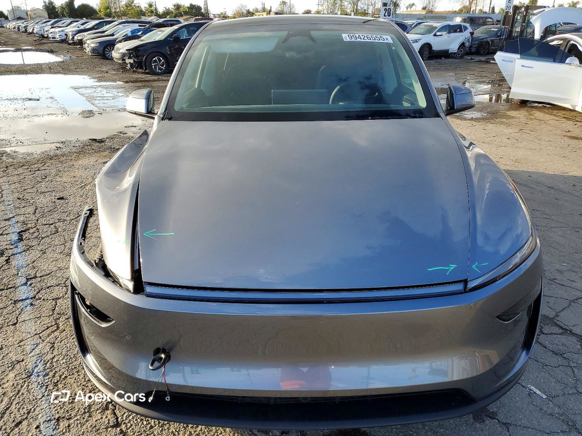 Tesla Model Y 2026