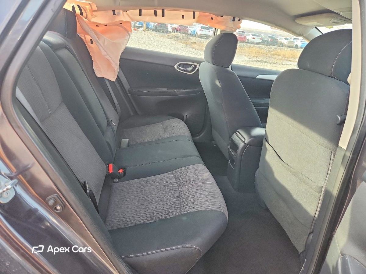 Nissan Sentra 2015