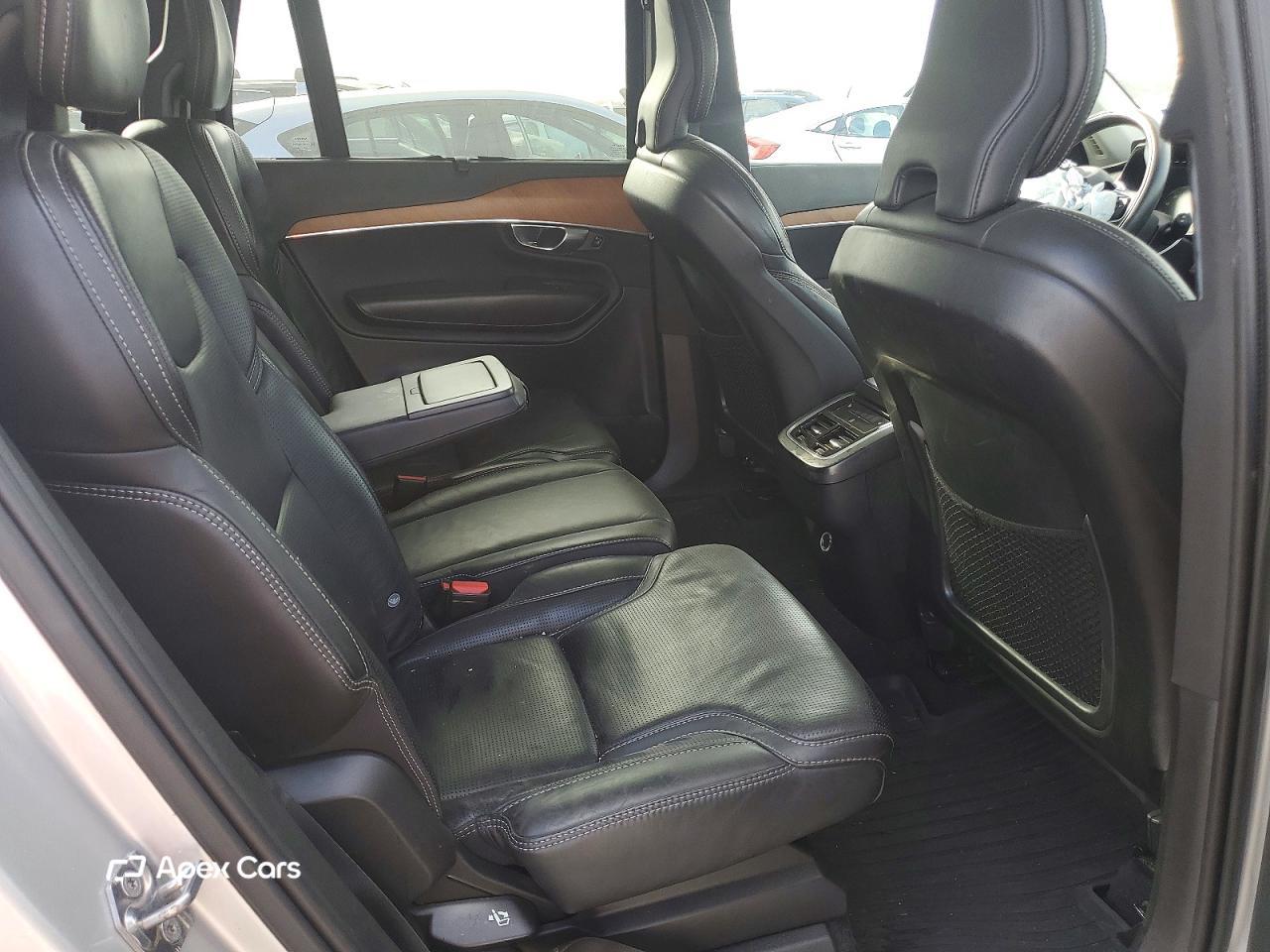 Volvo XC90 2019