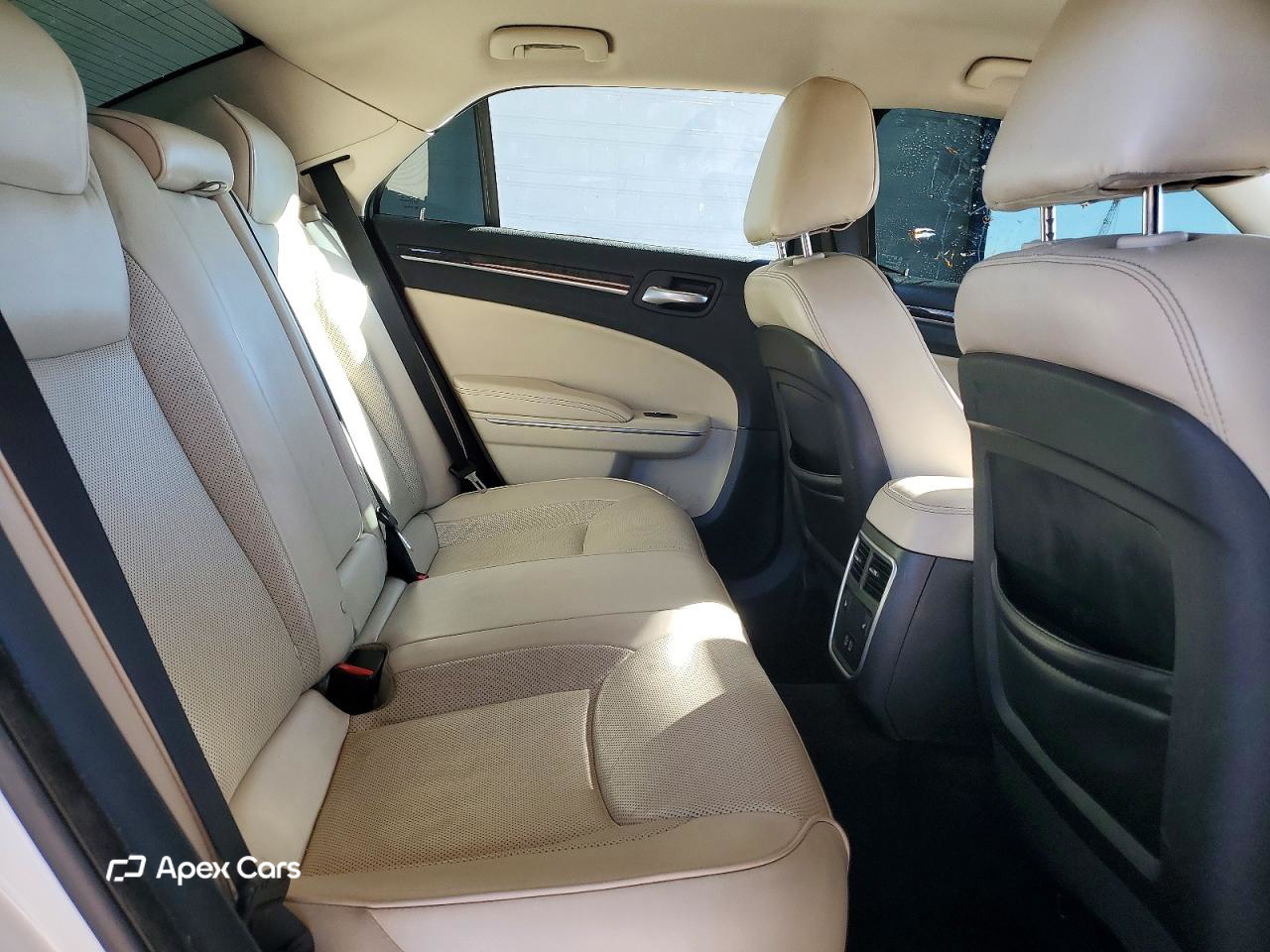 Chrysler 300 2018