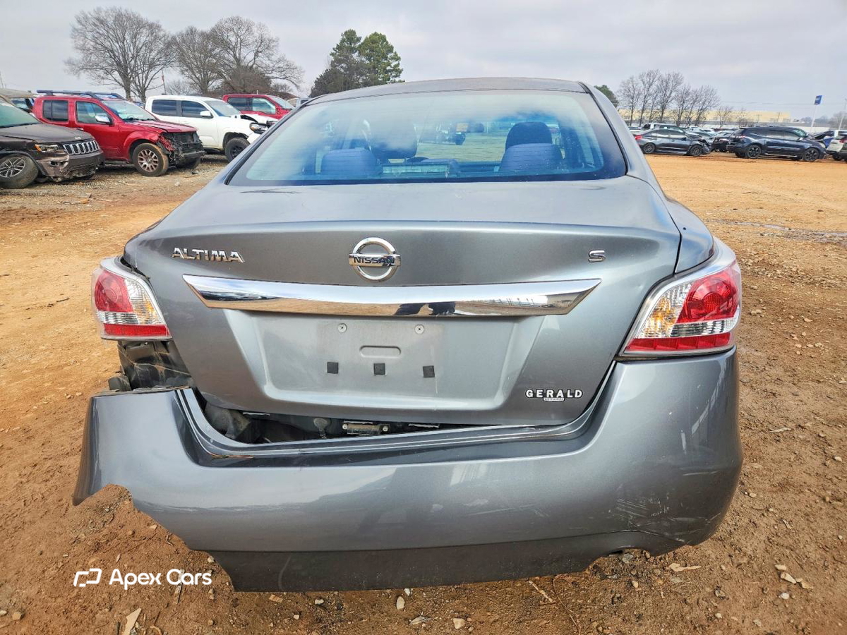 Nissan Altima 2015