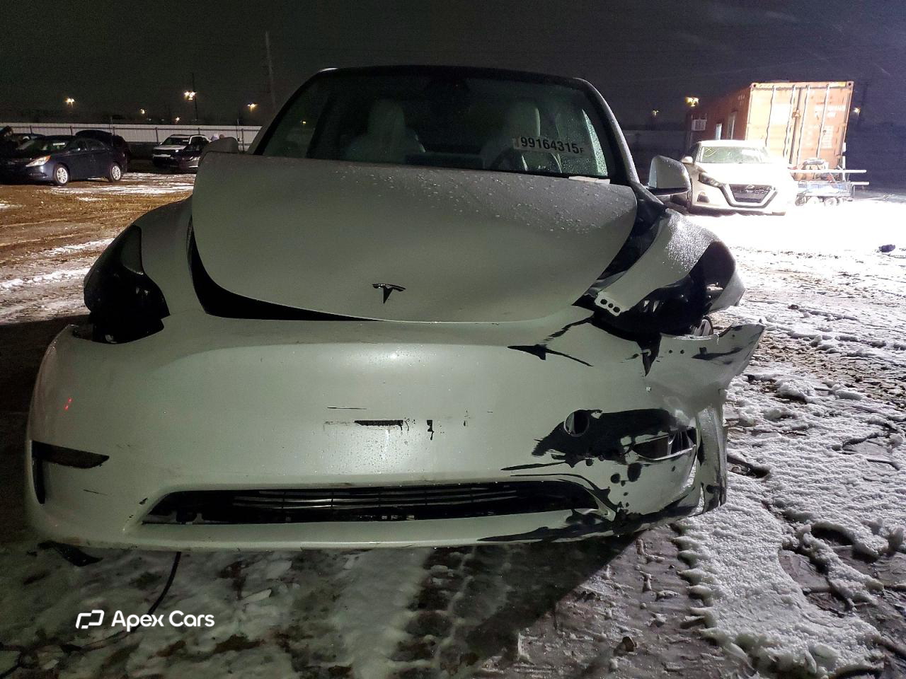 Tesla Model Y 2024