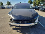 Tesla Model X 2022
