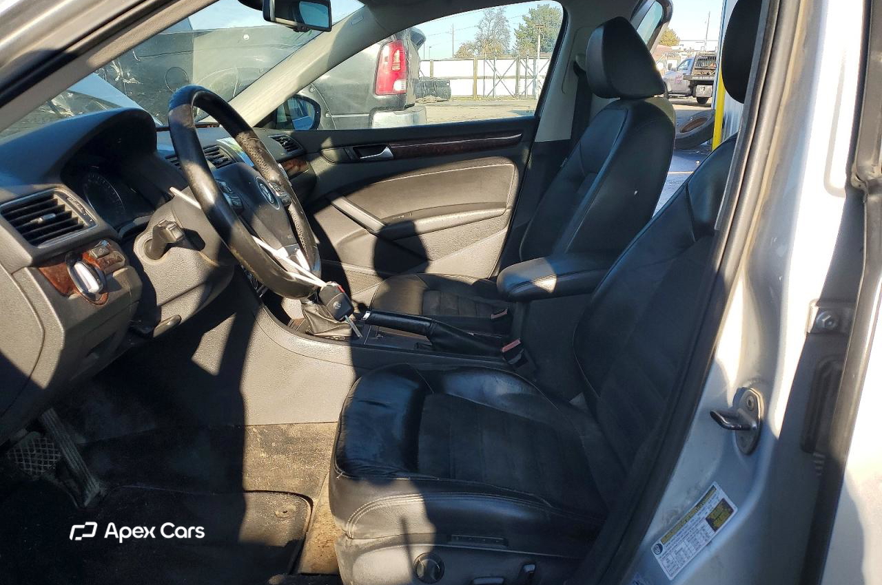 Volkswagen Passat 2012