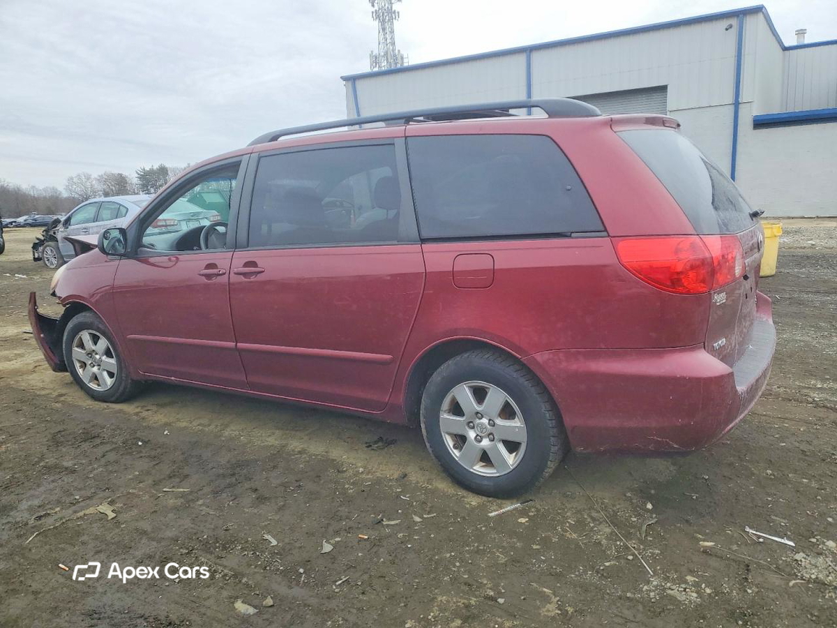 Toyota Sienna 2010