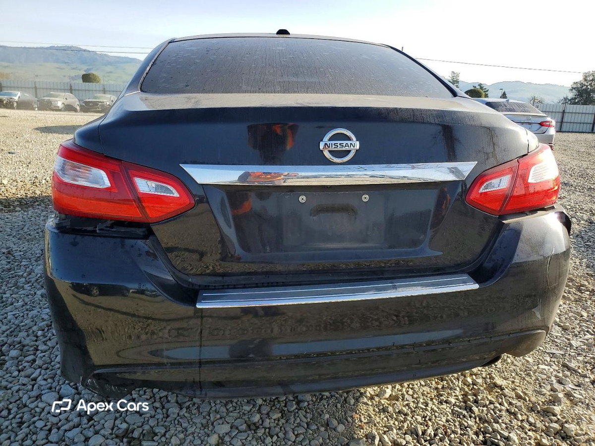 Nissan Altima 2017