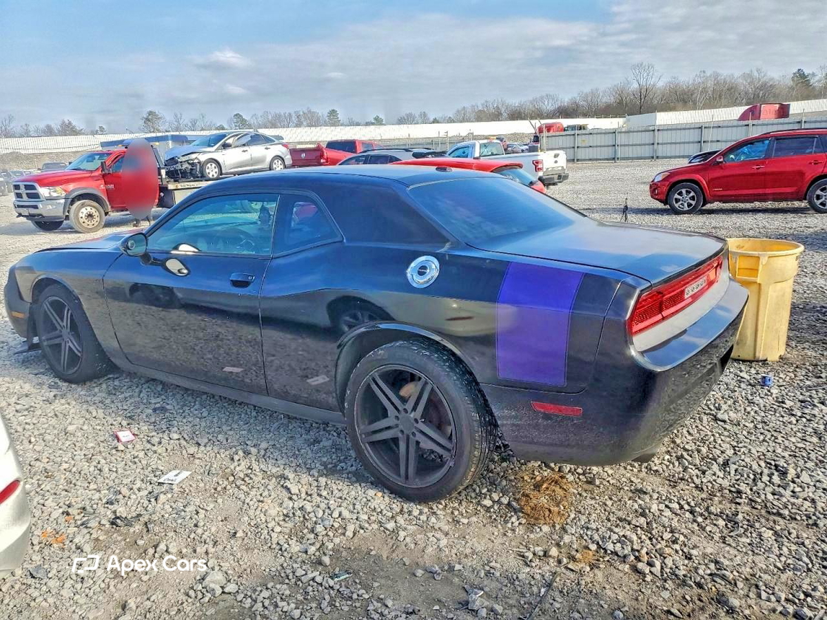 Dodge Challenger 2012