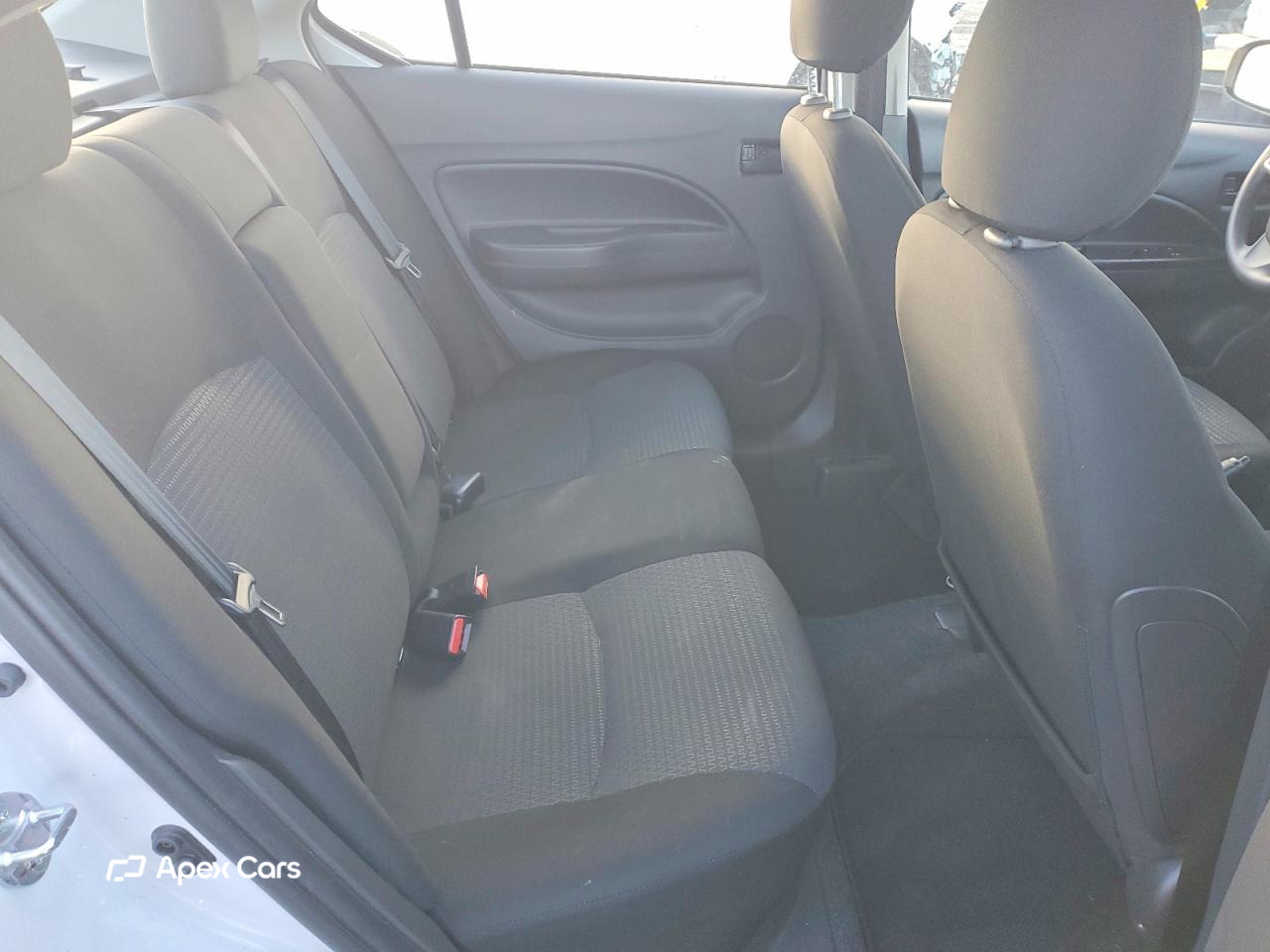Mitsubishi Mirage 2024