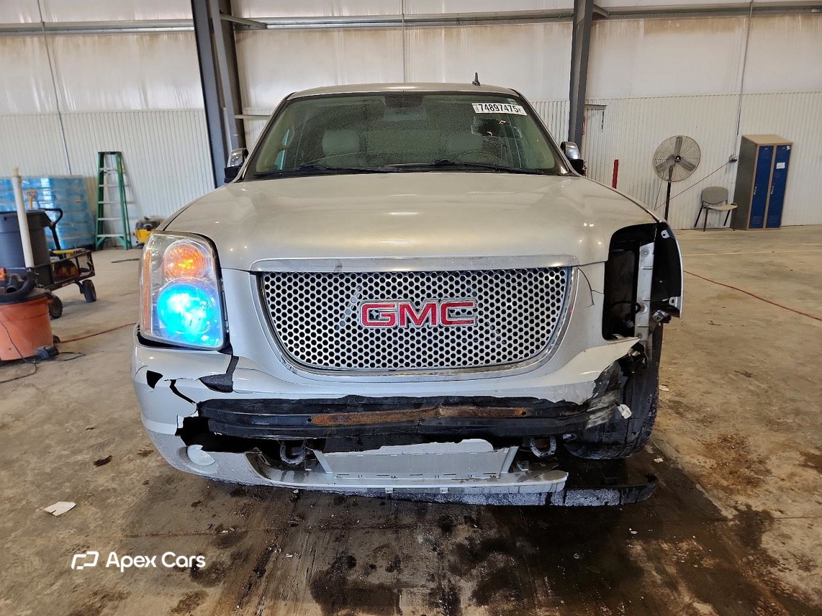 GMC Yukon 2012