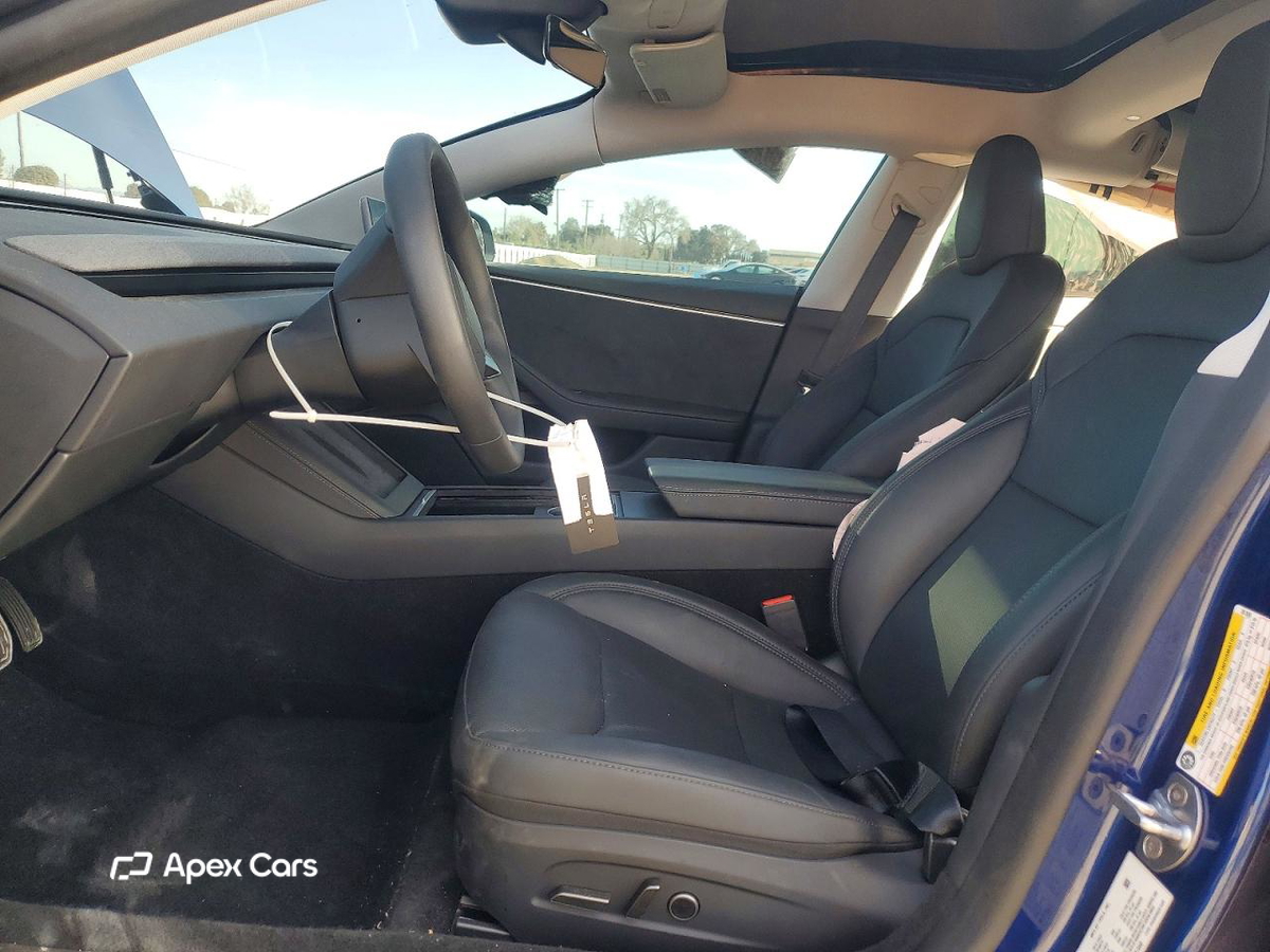 Tesla Model 3 2025