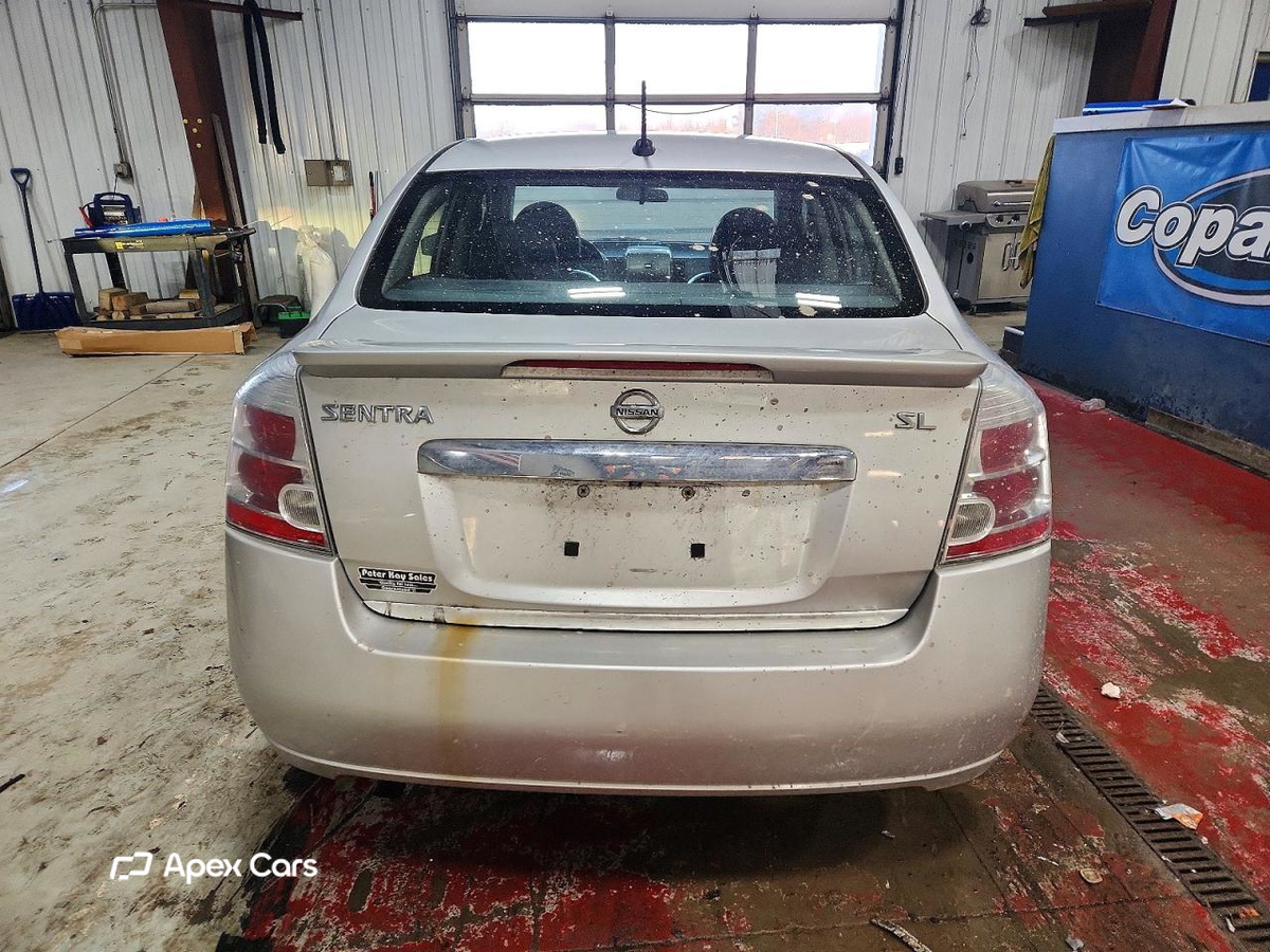 Nissan Sentra 2012