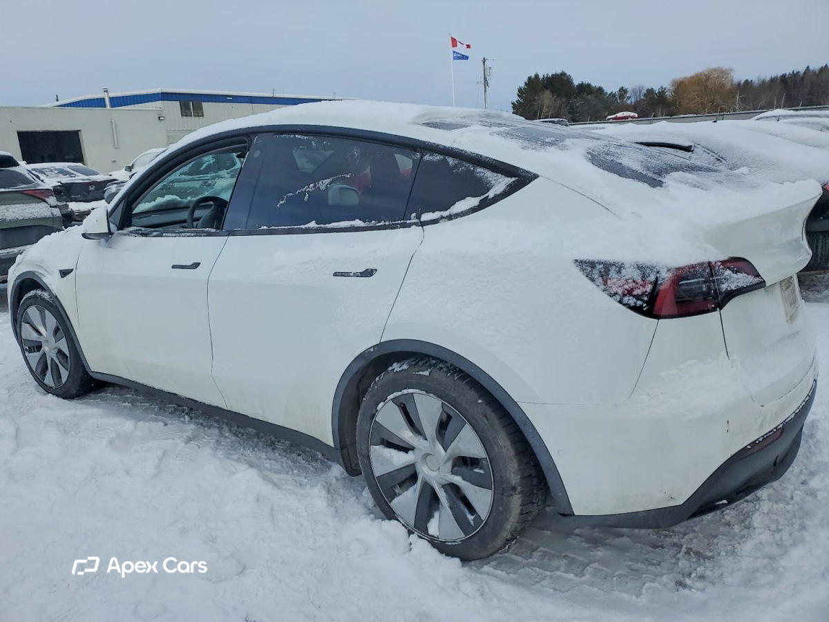 Tesla Model Y 2022