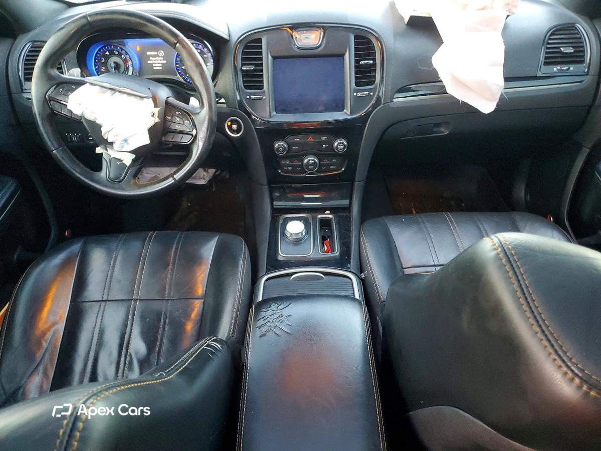Chrysler 300 2017