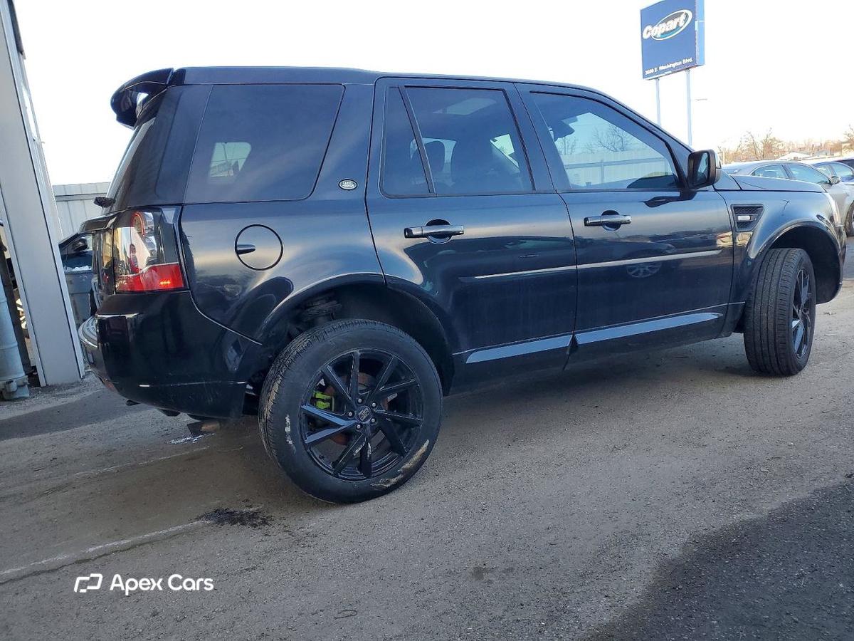 Land Rover LR2 2014