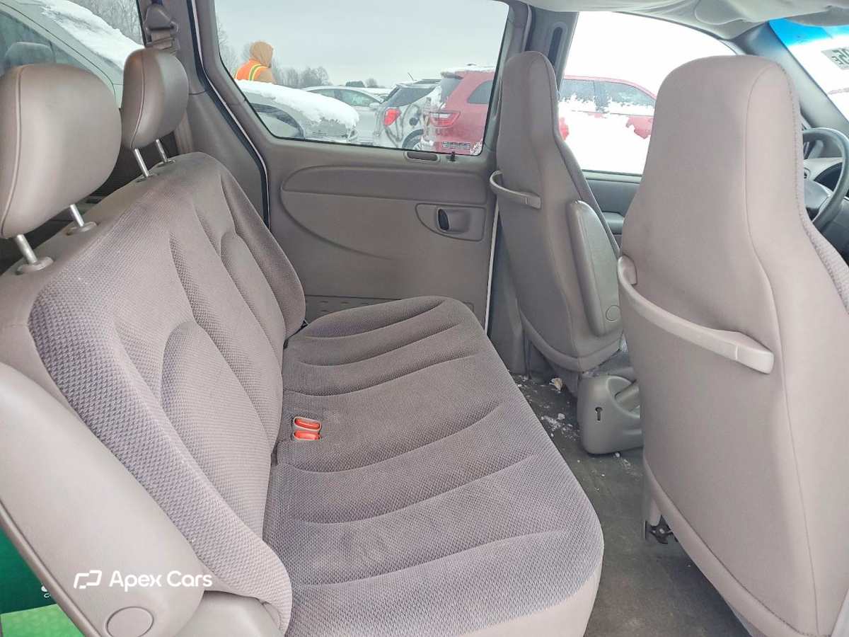 Dodge Caravan 2001