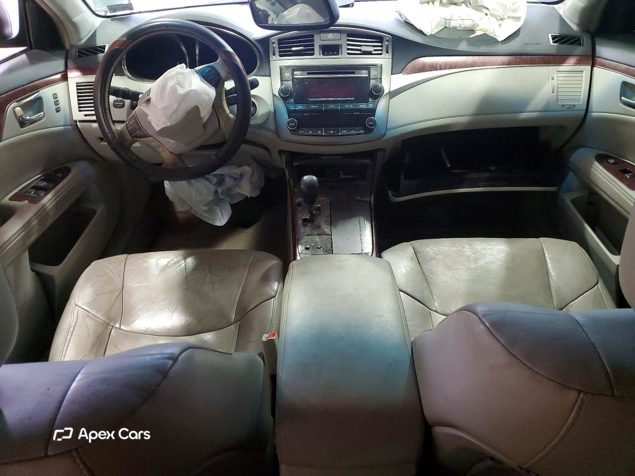 Toyota Avalon 2011