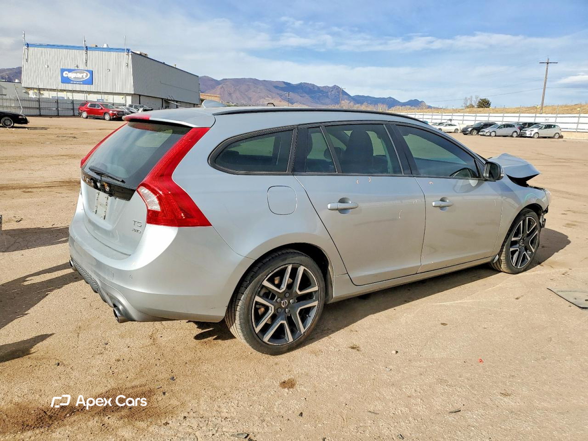 Volvo V60 2018