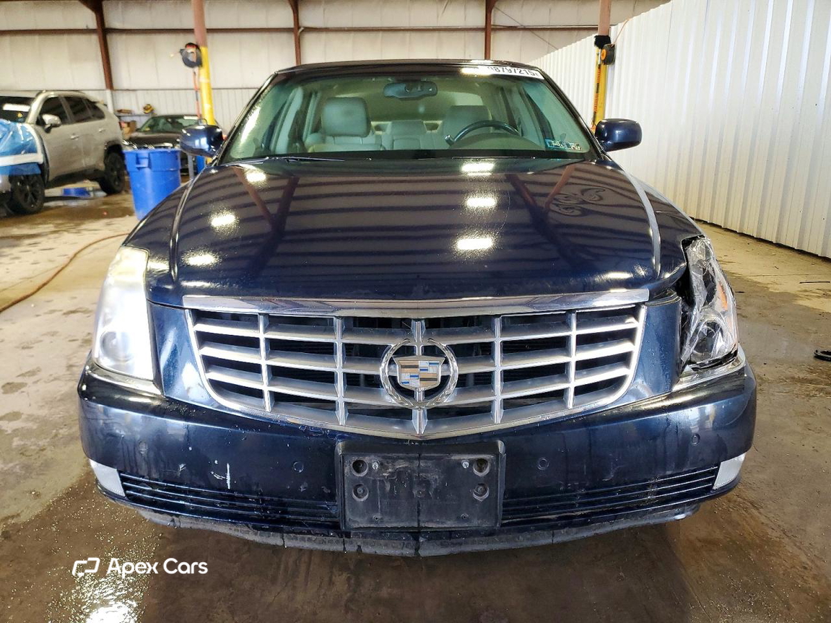 Cadillac DTS 2009