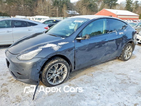 Tesla Model Y 2022 - Image 1 of 12